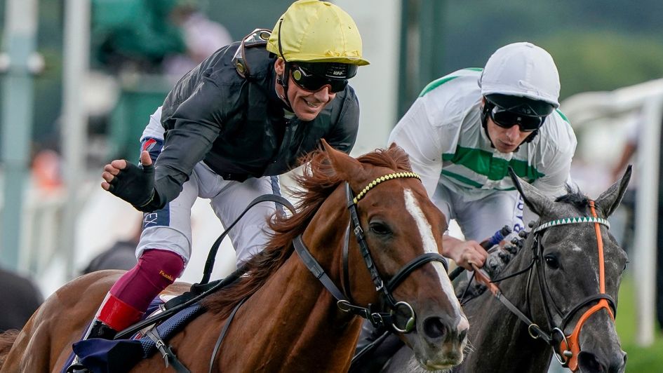 Frankie Dettori and Stradivarius