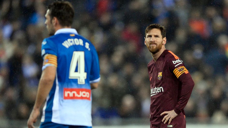 Lionel Messi shows his frustration