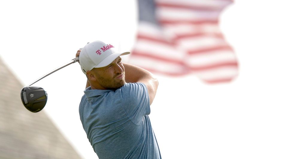 Wyndham Clark leads the US Open by four