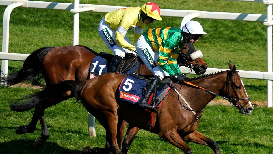 Honesty Policy gets the better of Regent's Stroll