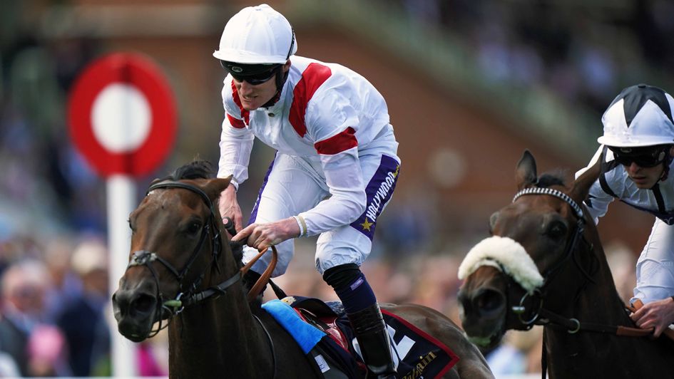 Deauville Legend wins the Bahrain Trophy