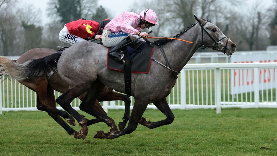 Scorpio Rising and Sean Bowen winning at Windsor