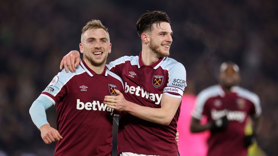 Jarrod Bowen scores twice as West Ham beat Norwich