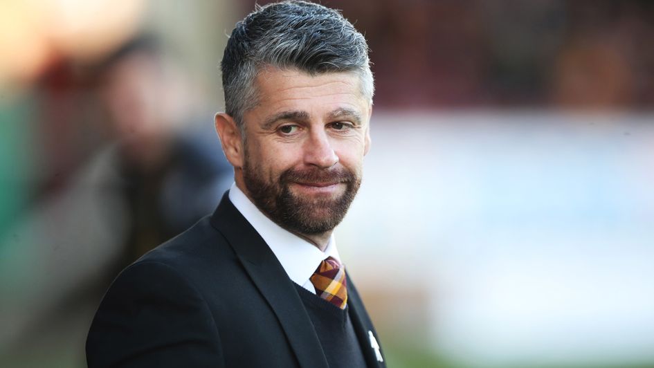 Stephen Robinson: Former player is the favourite for Luton