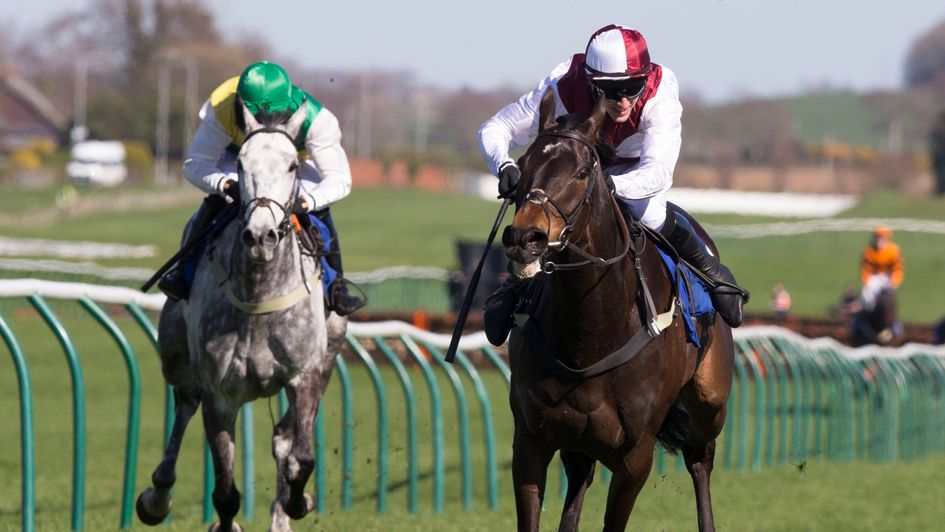 Joe Farrell wins the Scottish National