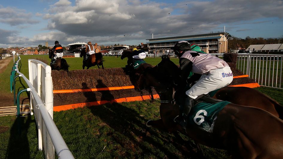 Sunday card at Warwick under threat