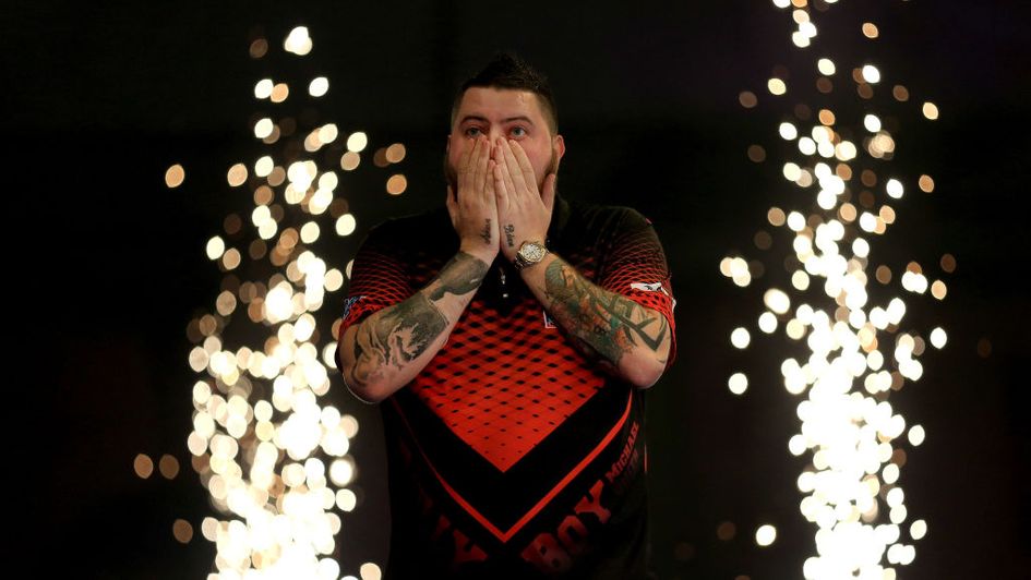 Michael Smith can scarcely believe it after his 4-3 win over Jonny Clayton