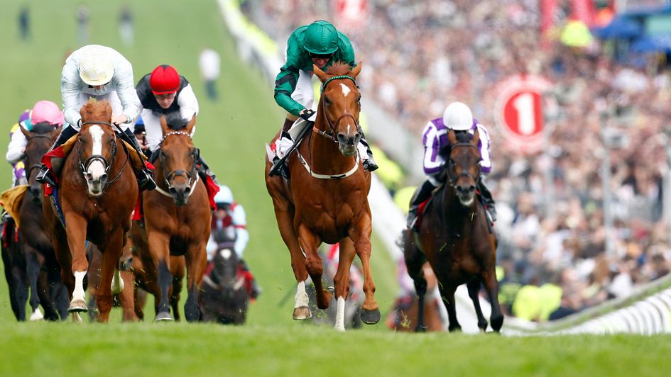 New Approach wins the Derby