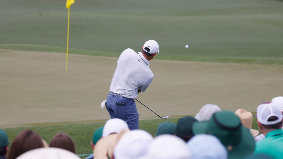 Rory McIlroy chips in for eagle