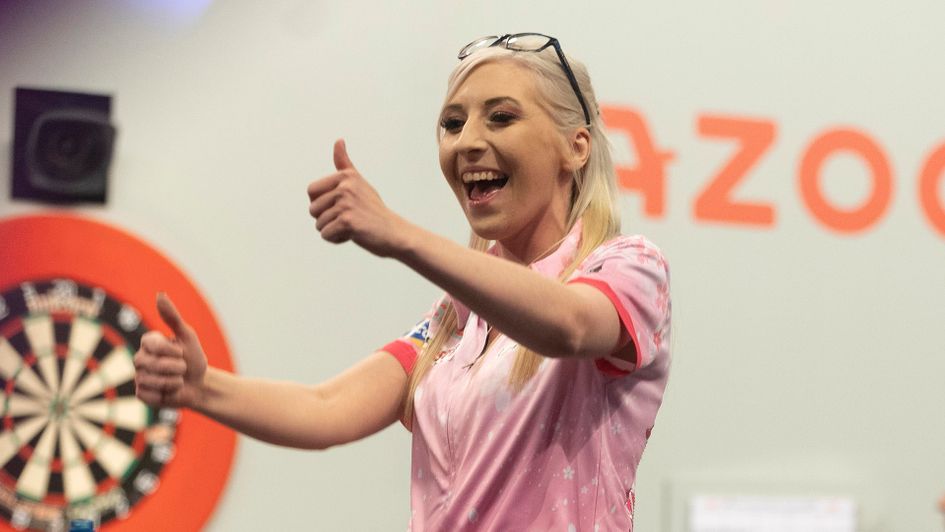 Fallon Sherrock (Picture: Lawrence Lustig/PDC)