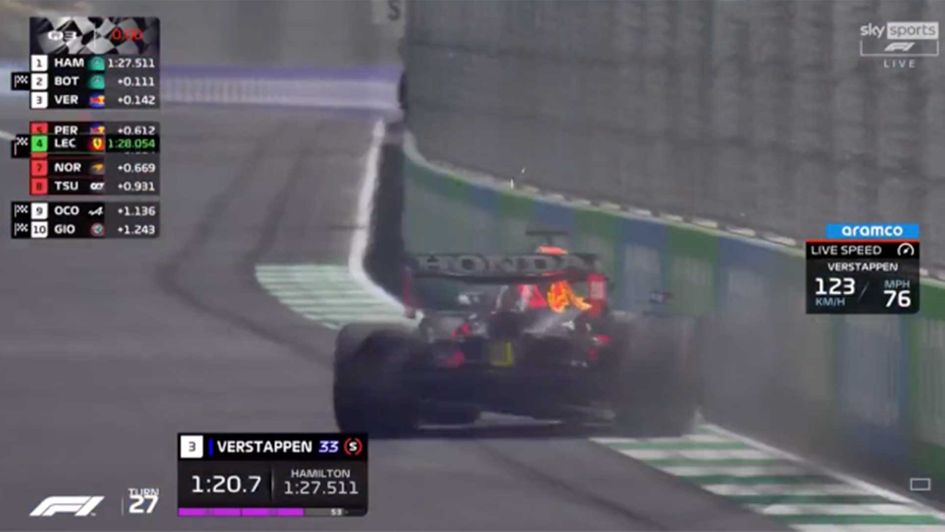 Max Verstappen crashes on the final corner