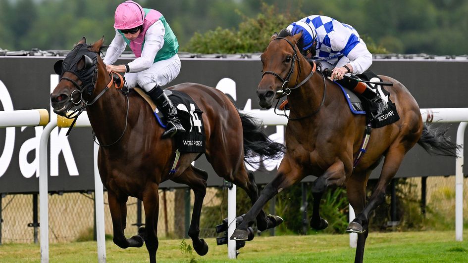 Saqqara Sands (right) dead-heating with Tabiti