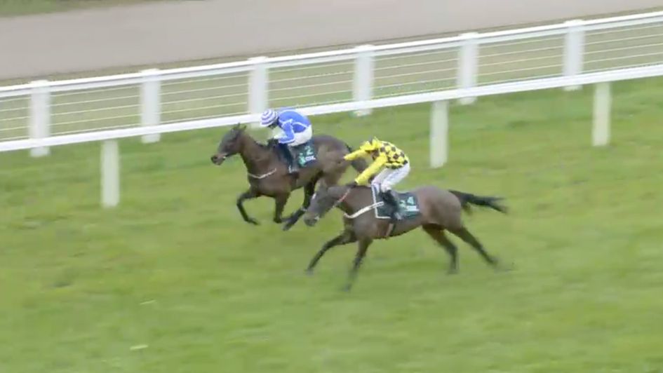 Scroll down to watch this incredible finish