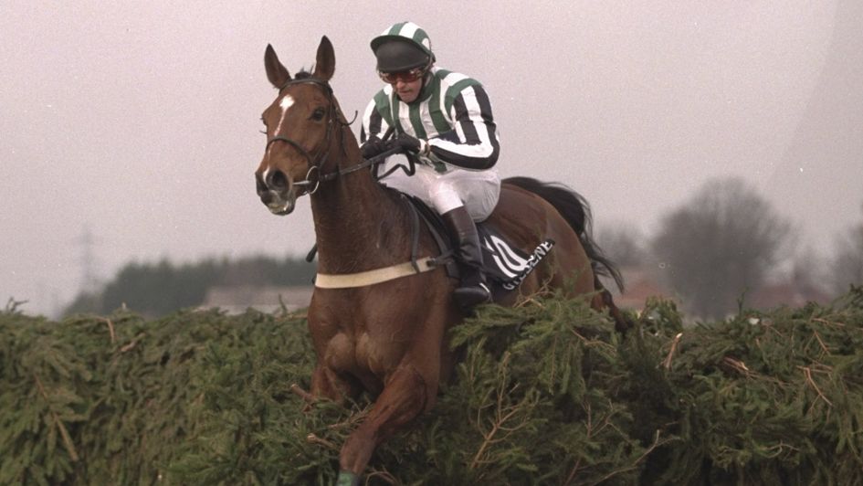 Lord Gyllene on his way to National glory