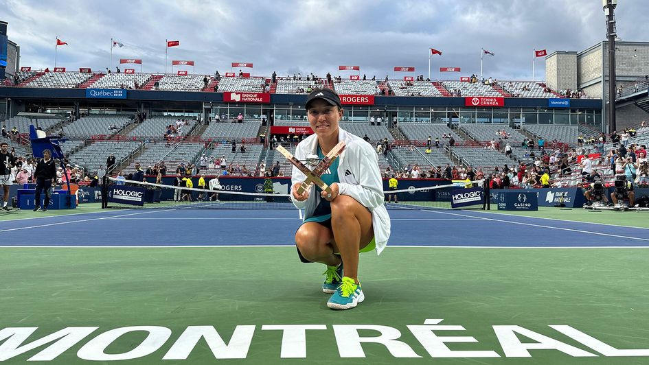 Jessica Pegula celebrates her title