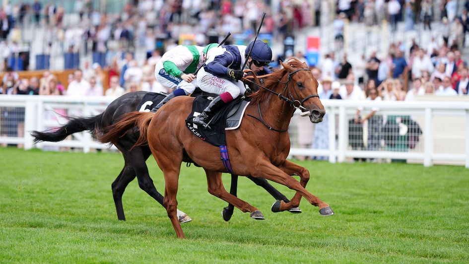 Alfred Wallace swoops late under Oisin Murphy