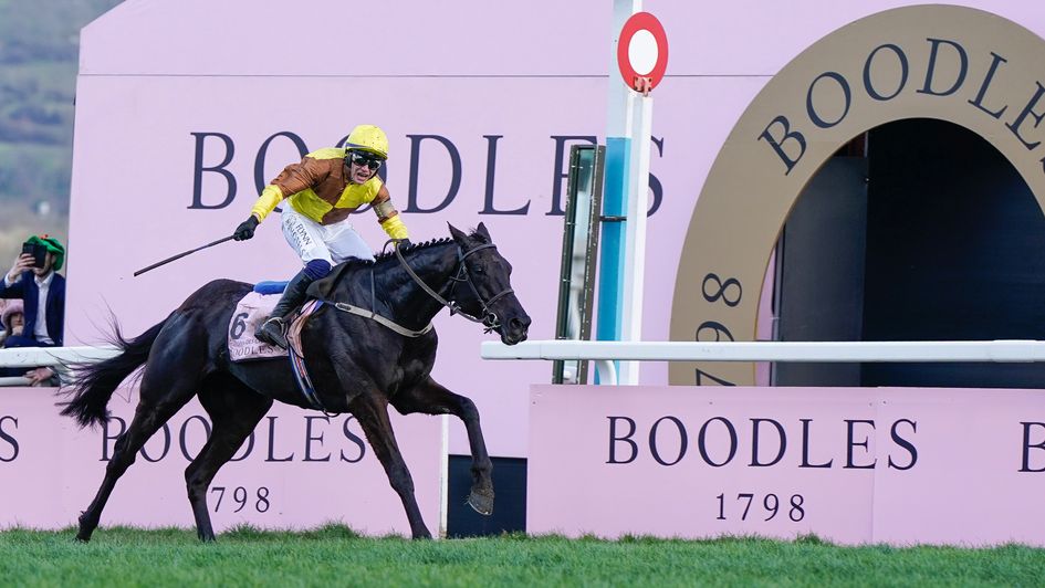 Galopin Des Champs wins the Boodles Cheltenham Gold Cup