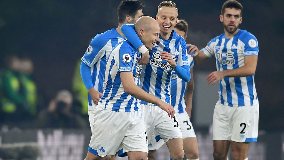 Aaron Mooy and Huddersfield celebrate his goal at Wolves