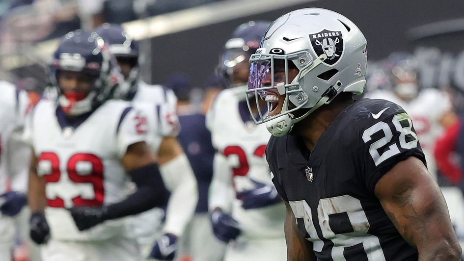 Josh Jacobs celebrates a touchdown for Las Vegas