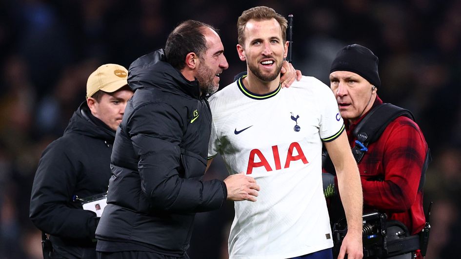 Cristian Stellini with Harry Kane