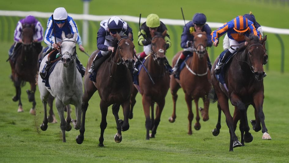 True Love battles to Cheveley Park glory