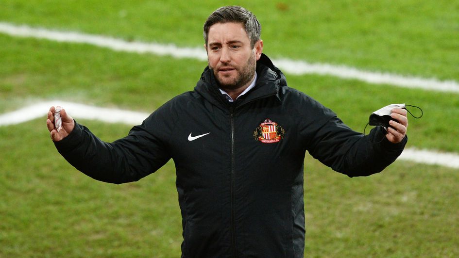 Sunderland boss Lee Johnson has the Black Cats on the charge