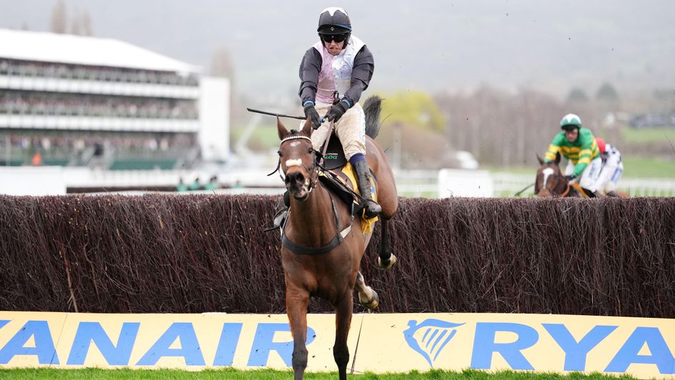 Heart Wood wins the Ryanair