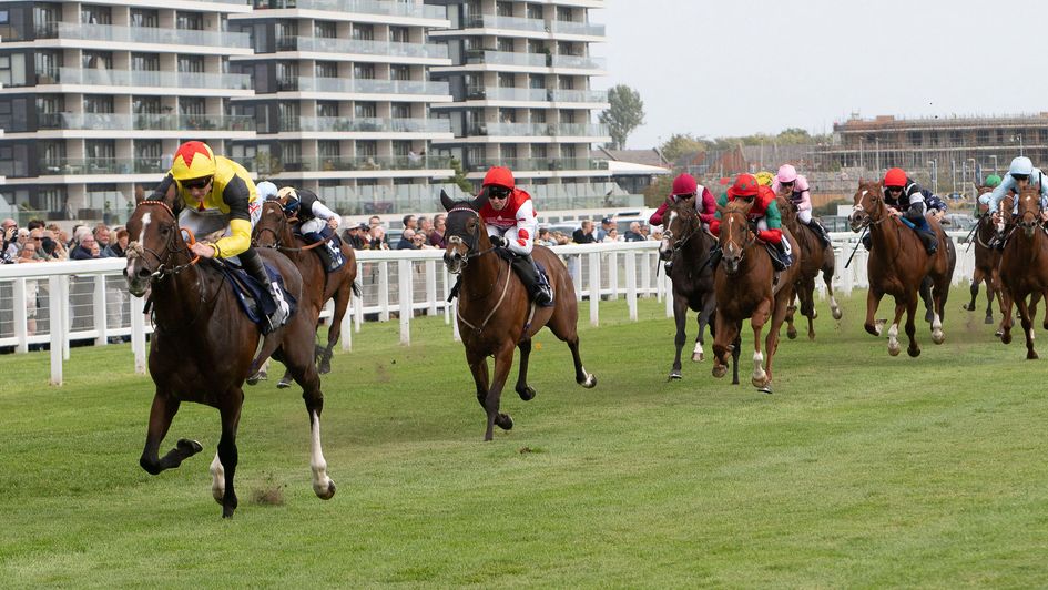Oakford is away and clear at Newbury