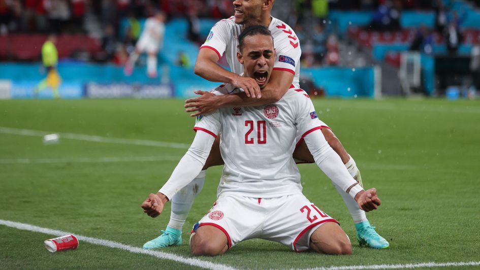 Denmark celebrate reaching the last 16