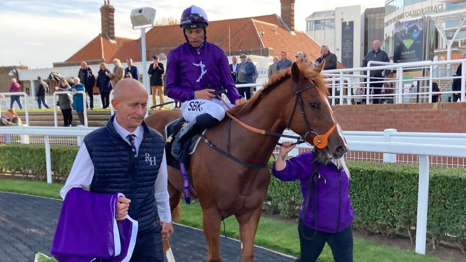 Sean Levey returns on Mammas Girl