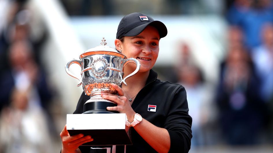 Ashleigh Barty with the French Open trophy