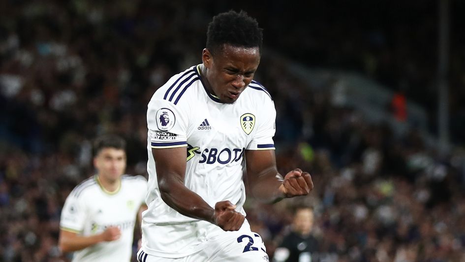 Luis Sinisterra celebrates a goal for Leeds