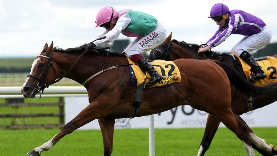 Sujet wins at the Curragh