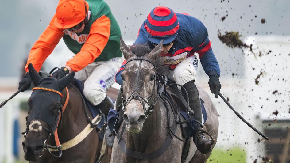 Getawhisky on her way to winning at Windsor