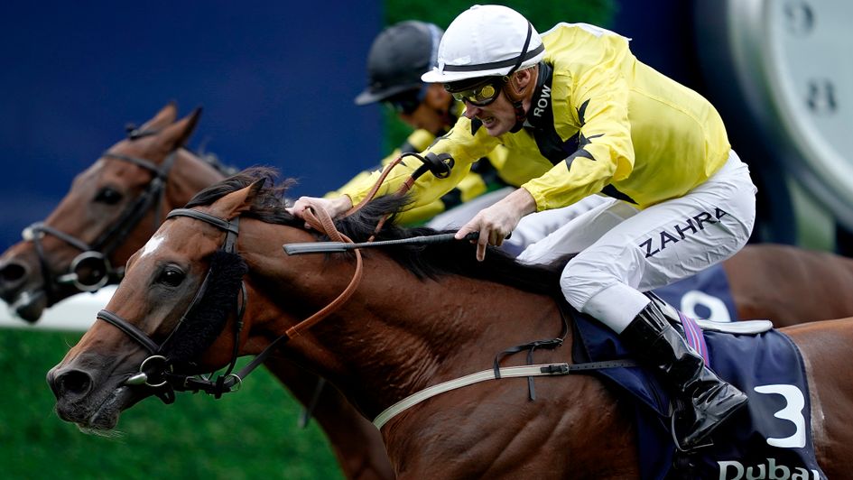 Indianapolis swoops late at Ascot