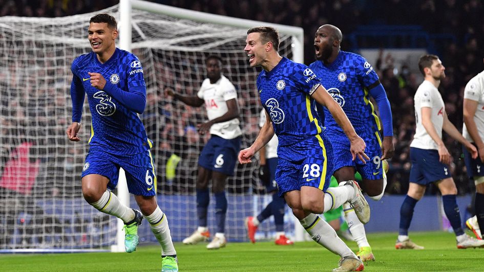 Thiago Silva scores for Chelsea in 2-0 win over Tottenham