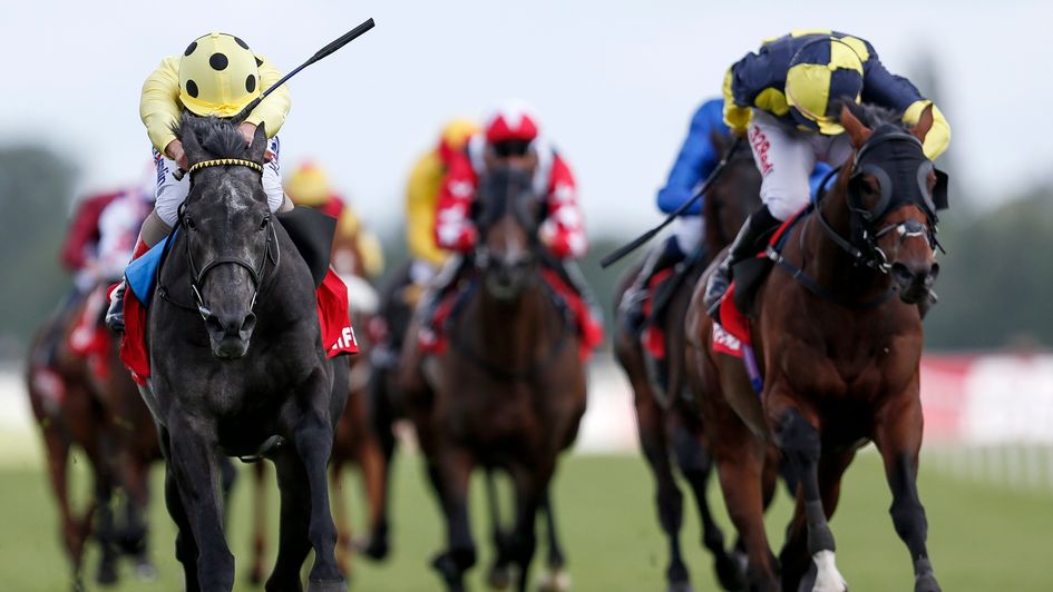 Defoe (l) leads from Wall Of Fire