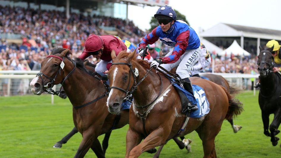 Cruyff Turn wins a York thriller