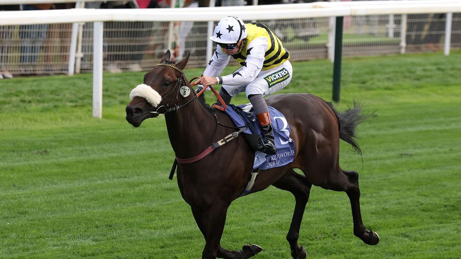 Arapaho Gold comes home in front in the Gimcrack