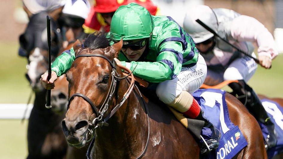 Atalis Bay win the Scurry Stakes
