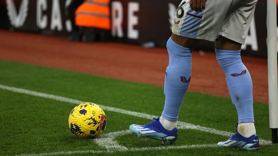 Aston Villa line up a corner