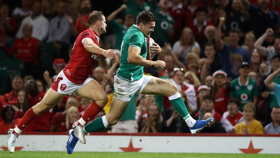 Jacob Stockdale scored two first half tries for Ireland against Wales