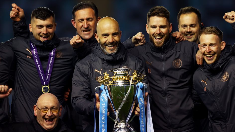 Enzo Maresca with the Premier League 2 trophy