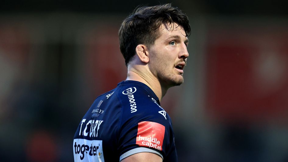 Tom Curry in action for Sale Sharks