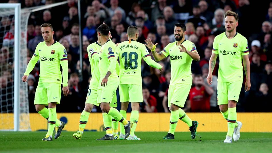 Luis Suarez and Barcelona celebrate a goal