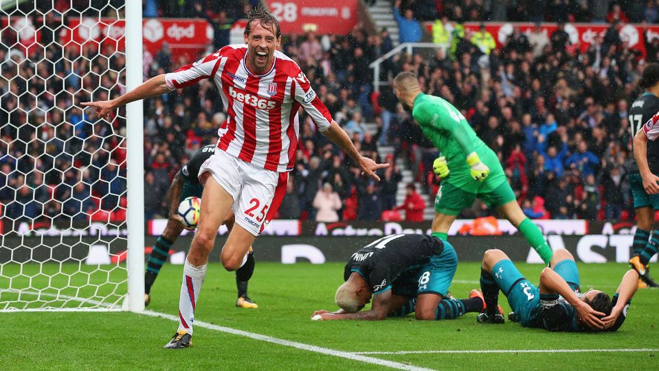 Peter Crouch celebrates