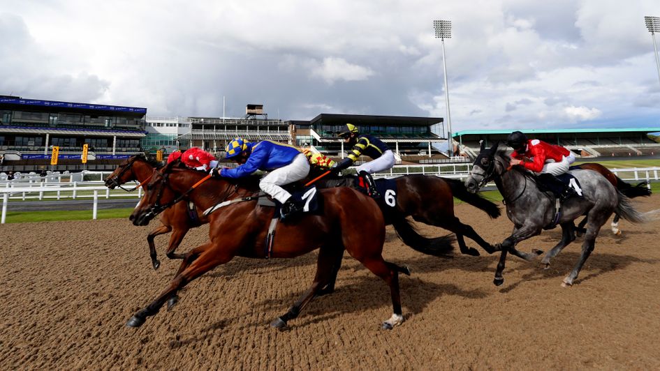 Free Friday racing tips Newcastle preview