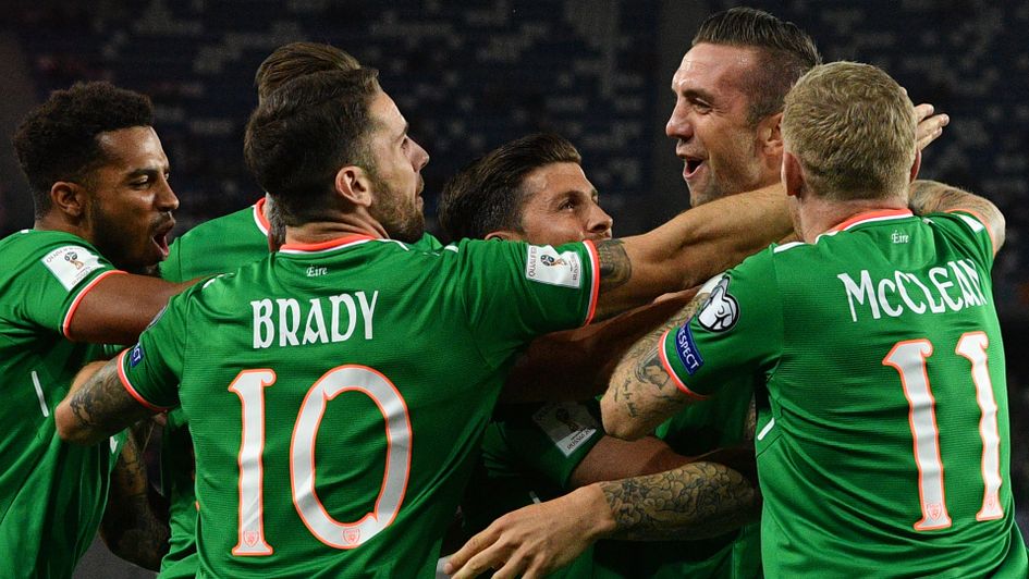 Shane Duffy & Republic of Ireland celebrate