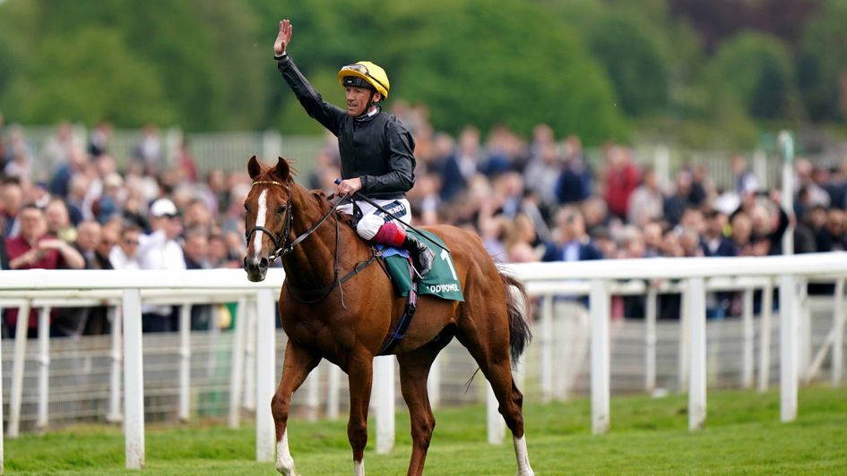 More York celebrations for Frankie Dettori and Stradivarius