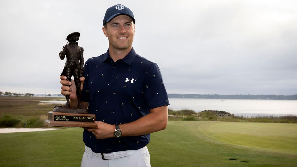 Jordan Spieth with the RBC Heritage trophy